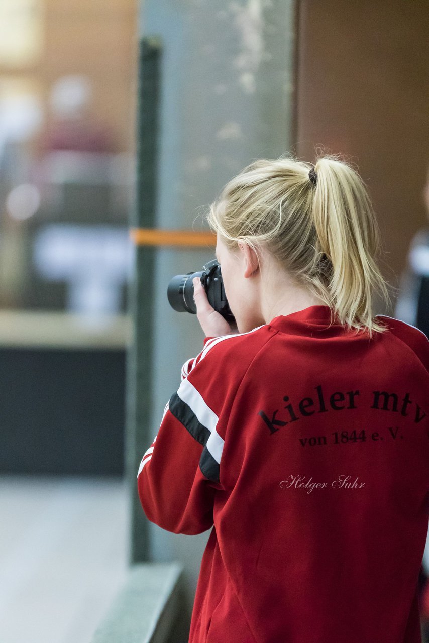 Bild 221 - Volksbank-Cup Horst